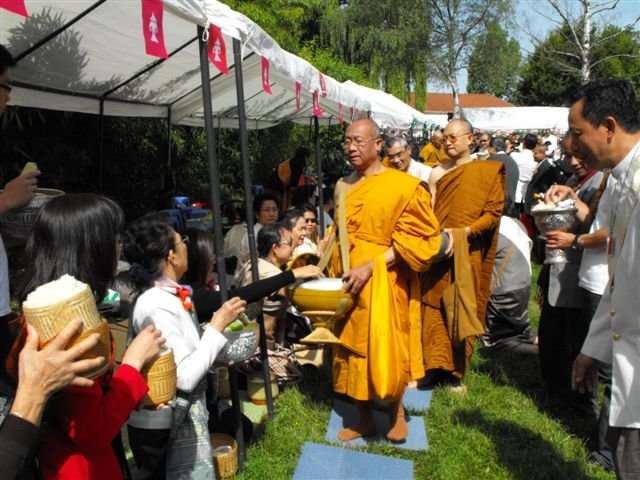12celebrationxongprabang2011 159.jpg